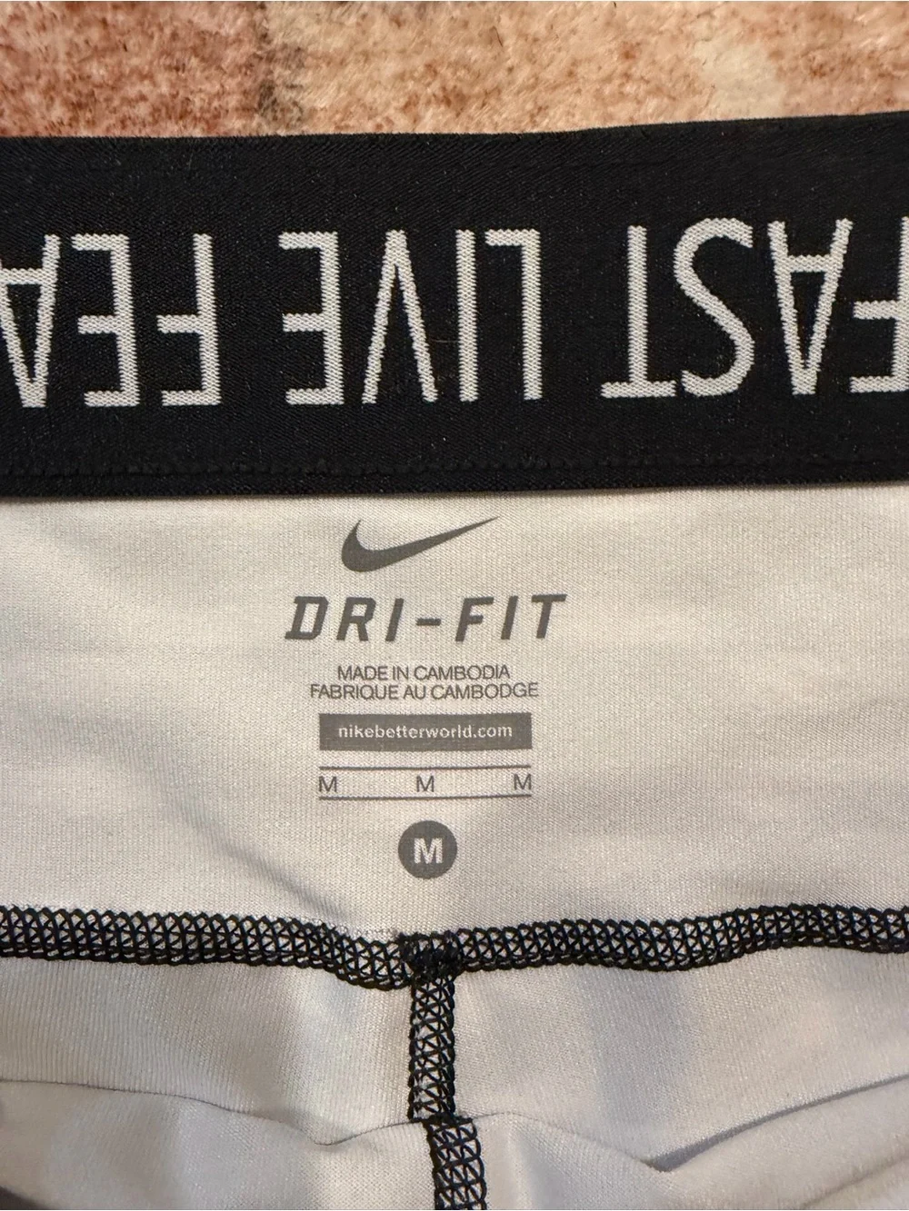 Nike Black & White Patterned Women's Athletic Leggings